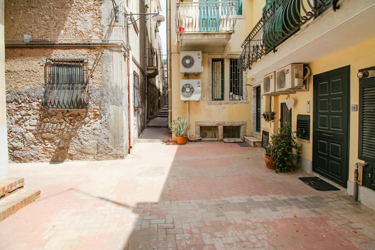 Ferienwohnung Taormina Sunny Experience Exterior foto